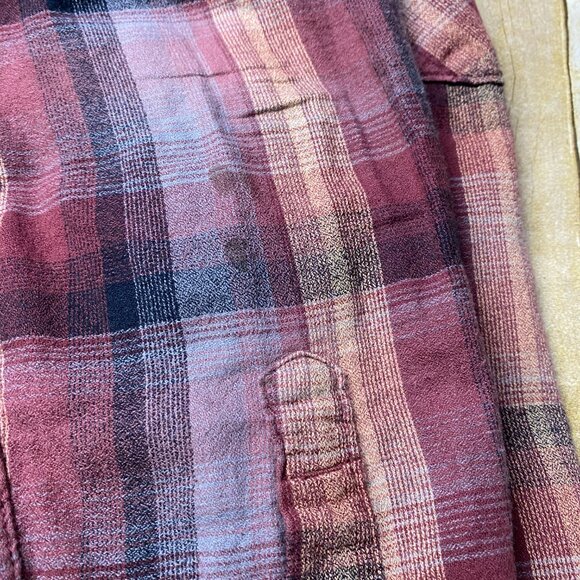 VOLCOM Shirt Men Medium M Red Brown Plaid Button Up Polo Shirt Long Sleeve Polo - Picture 11 of 11